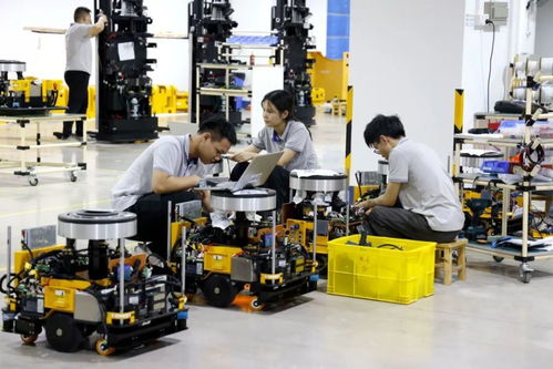 香洲好嘢 智能工廠上新軟件，實現機器自主生產